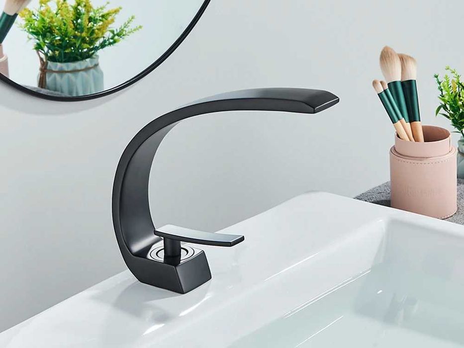 Czarna bateria nablatowa do łazienki MOSIĘŻNA w super cenie