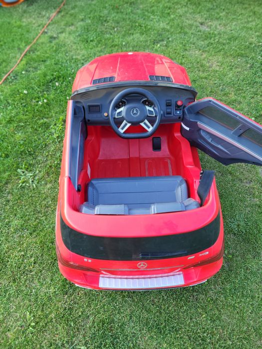 auto na akumulator elekryczne autko  Mercedes