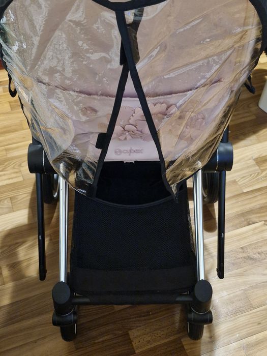 Cybex Priam Simply Flowers Pink (прогулочная коляска)