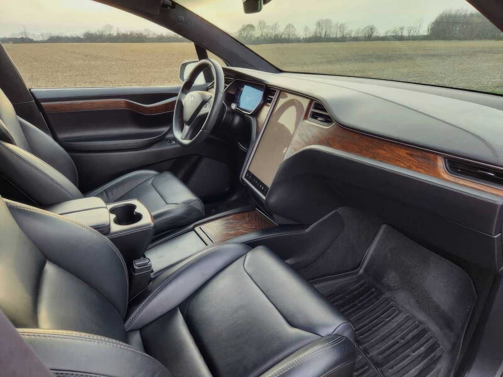 2018 Tesla Model X 75D