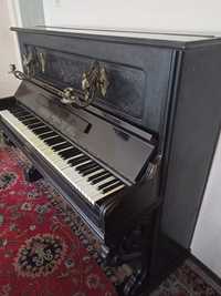 Sprzedam 100-letnie pianino