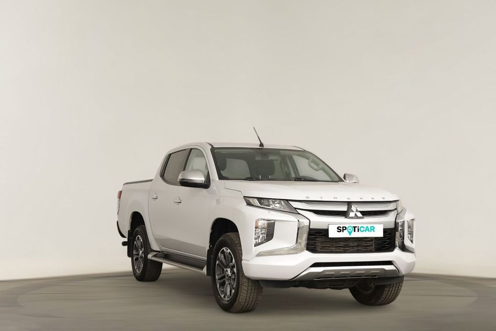 Mitsubishi l200 ver-2-3-di--d-strakar-club-intense-4wd