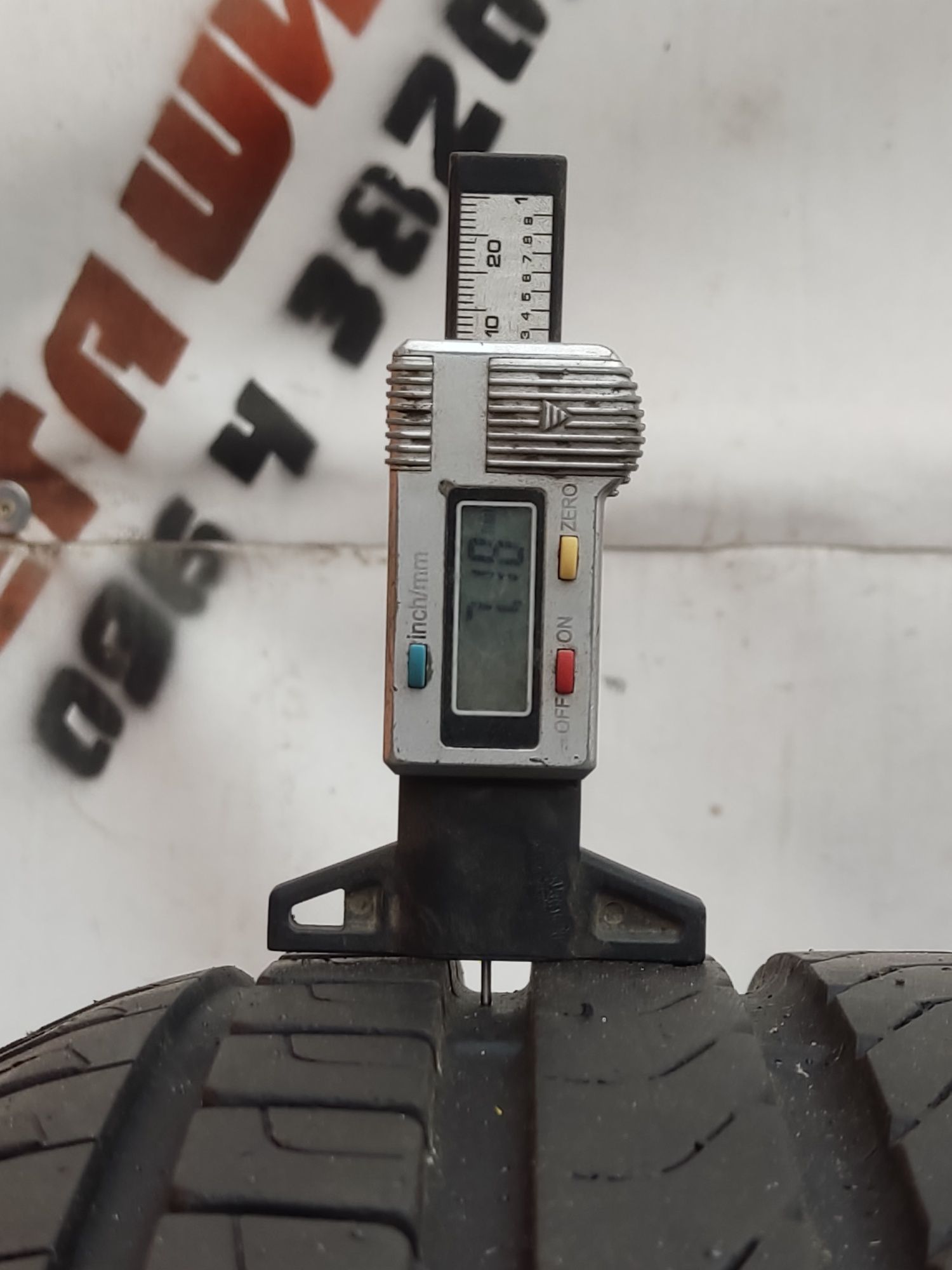 Шини 215/65/17 Pirelli Scorpion verde