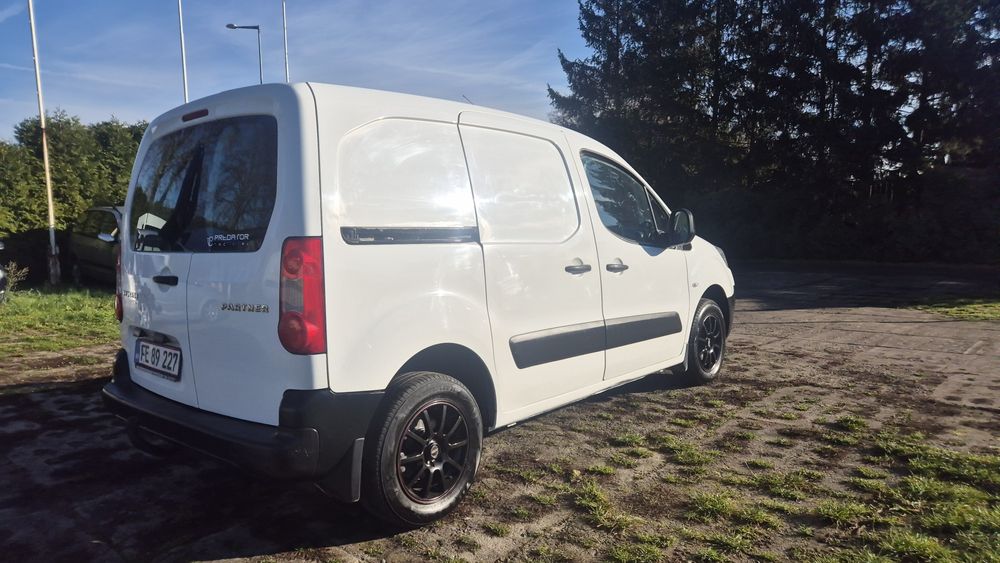 Peugeot Partner 1.6HDI 2011r (berlingo)