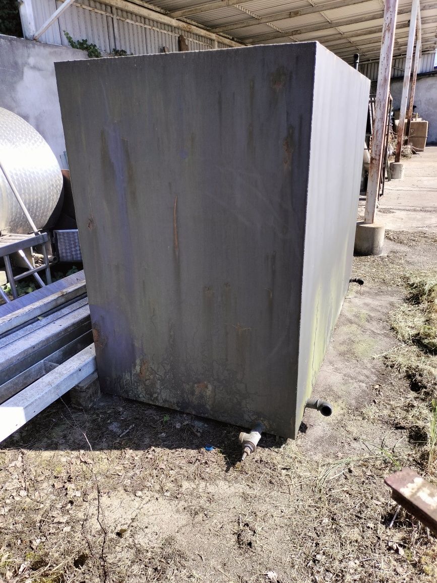 Zbiornik stalowy 3000l sprzedam
