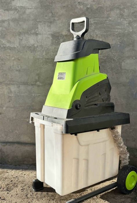 Подрібнювач гілок