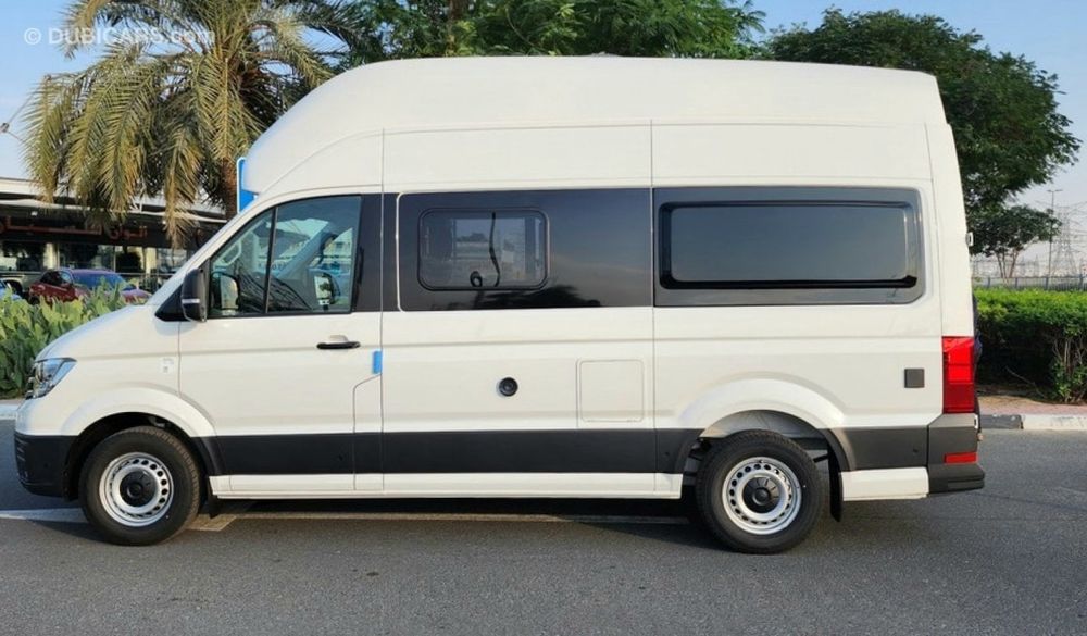 VW grand California nowy . Full