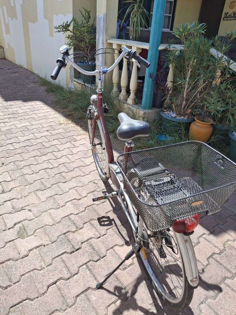 Bicicleta de senhora como nova