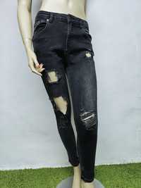 Czarne spodnie jeansy rurki dżinsy z dziurami przetarciami wysoki stan