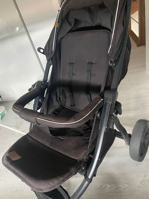 Wózek spacerówka Lionelo