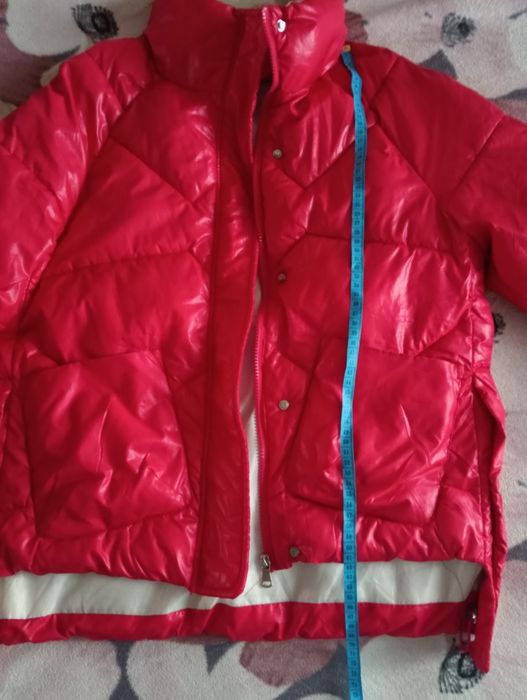 Женская куртка или на подростка