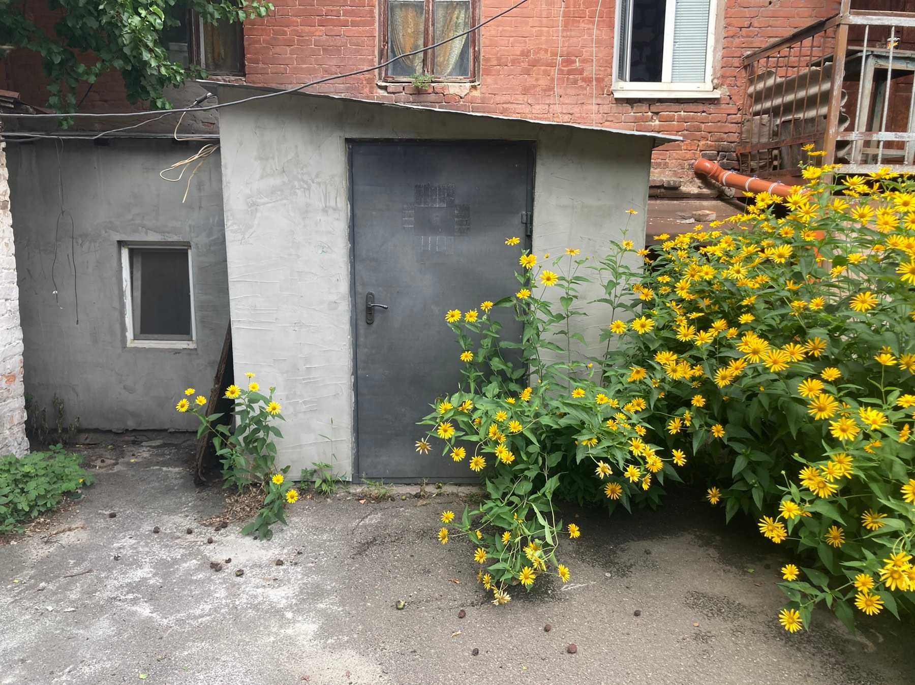 Продам 4 к кв-ру на вул. Нестерова/Виборзька (Мазепи /Петровського)