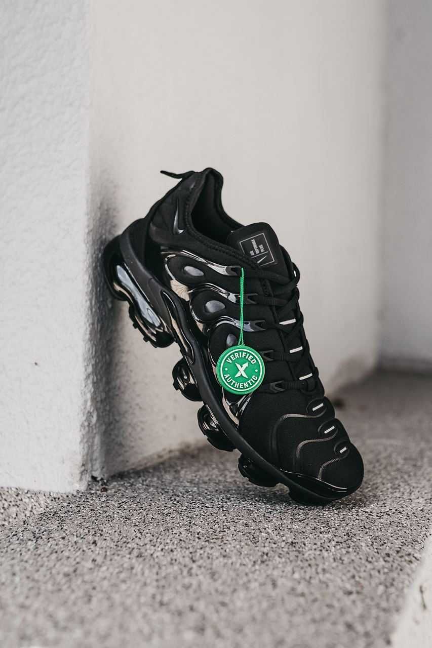 Мужские кроссовки Nike VaporMax Plus Tn Black Premium. Размеры 40-46