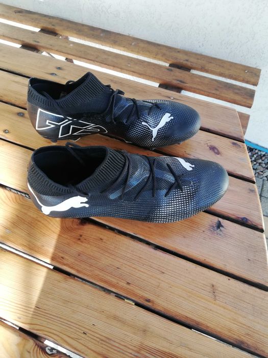 Korki Wkręty Puma czarne 44