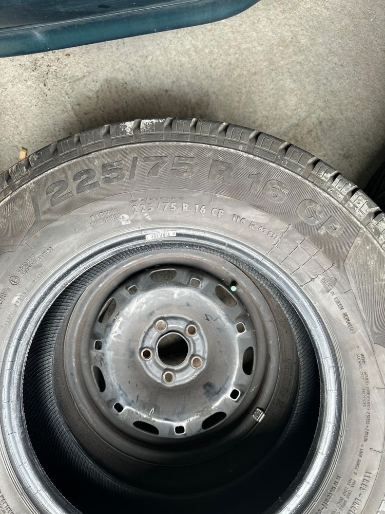 Sprzedam opony Continental 185/55/R15 2016r