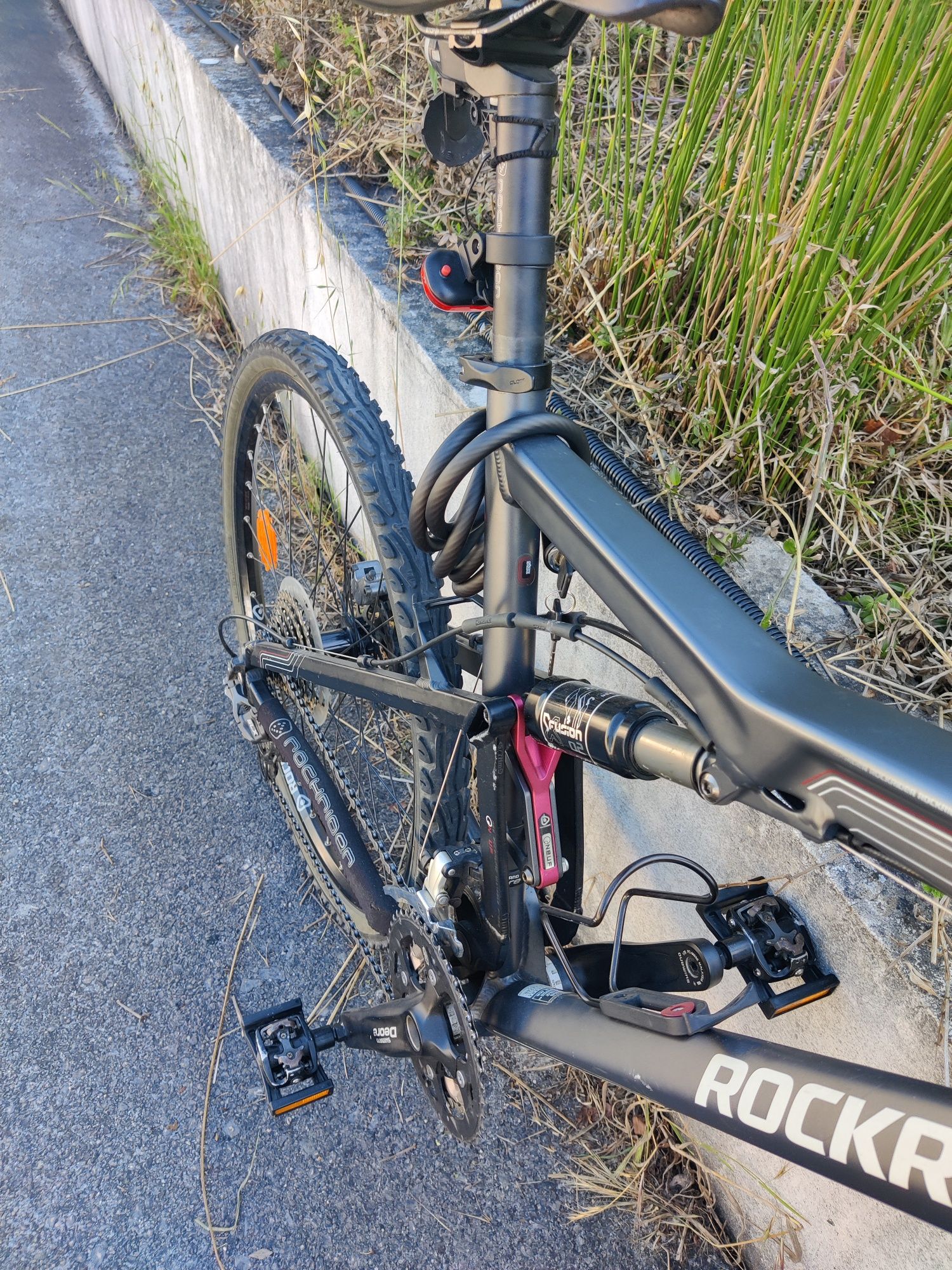 Bicicleta BTT Rockrider 9.1, dupla suspensão ÓPTIMO ESTADO (Negociável