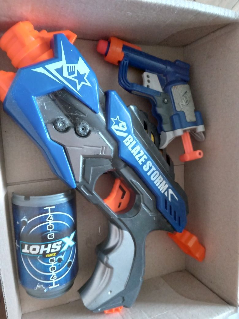 Пістолети nerf та інші