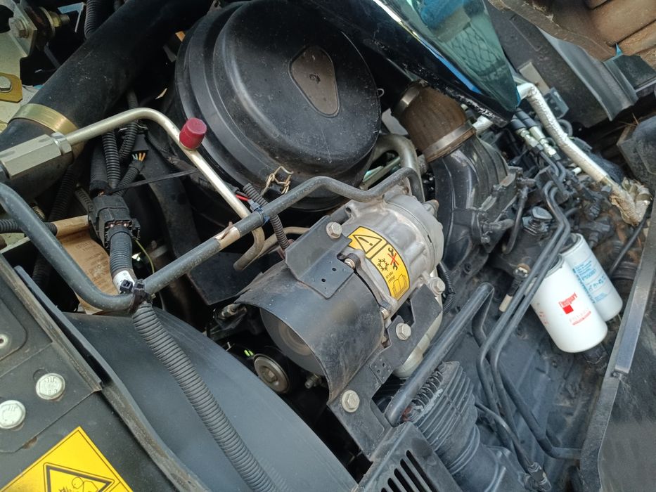 New Holland T 7 185,ładowacz Stoll przedni wom tuz