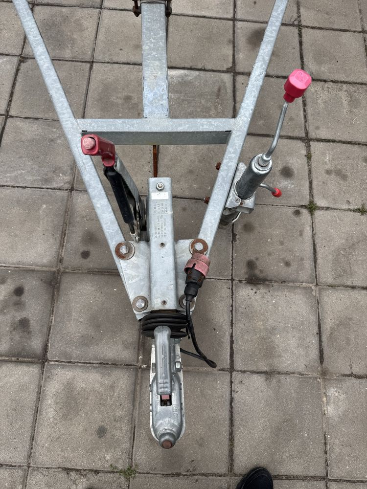 Прицеп під лодку , гідроцикл