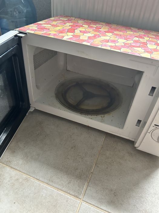 Продам мікрохвильову піч Gorenje