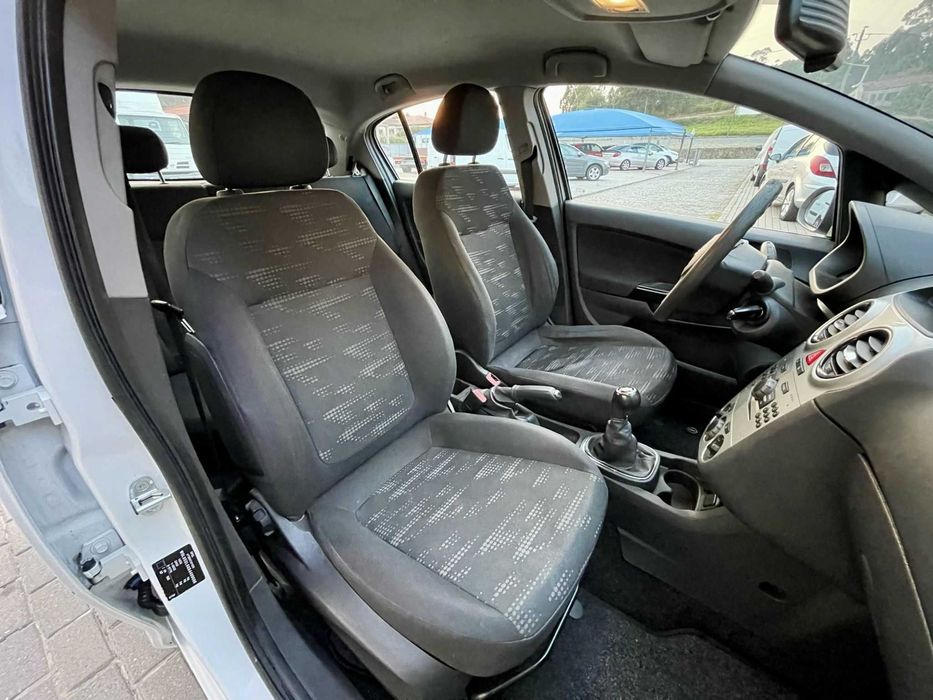 Opel Corsa 1.2 Enjoy