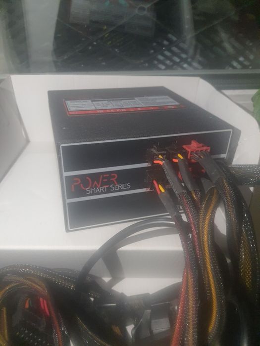 Chieftec 750w повністью робочий