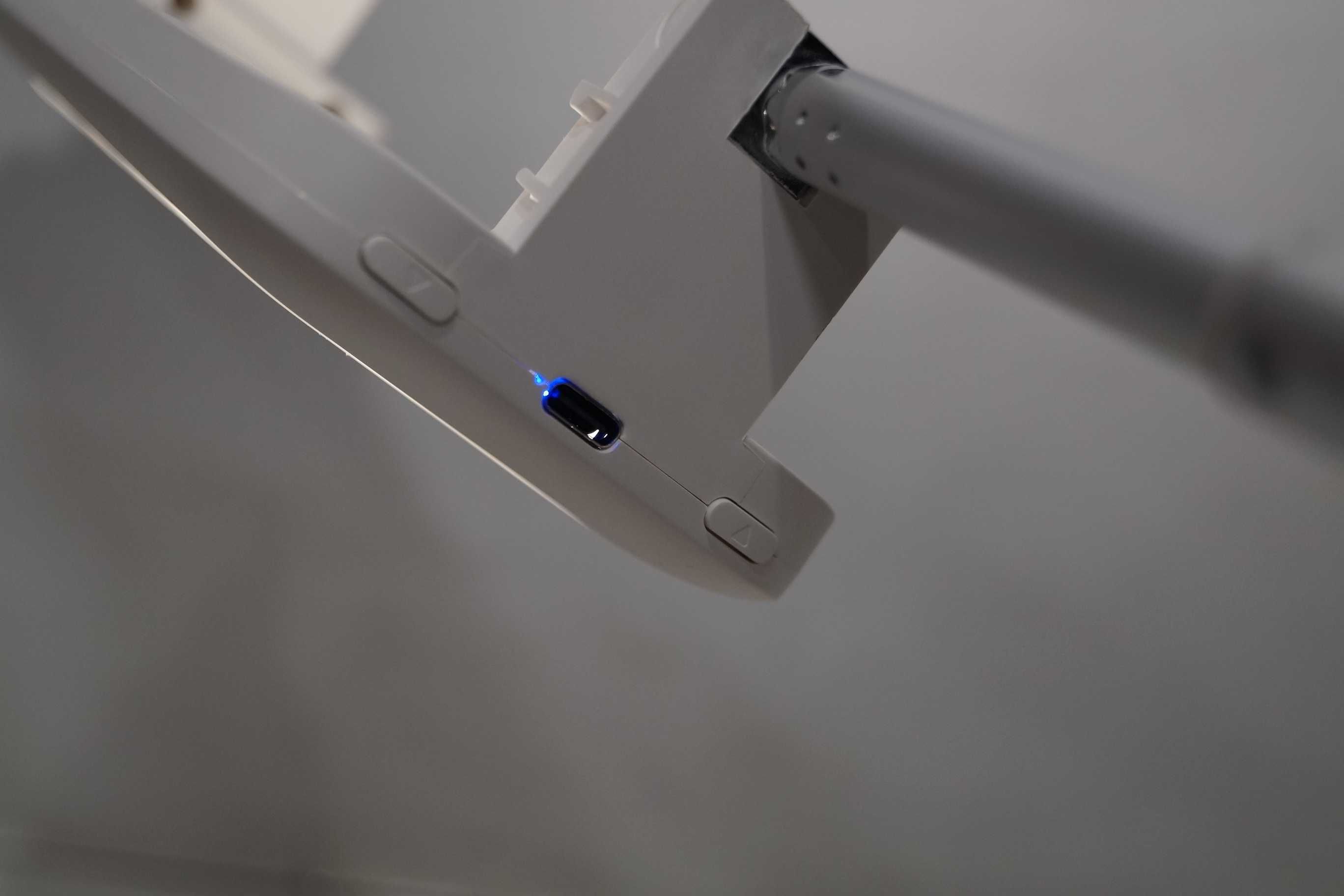 Stojak do selfie 360 Lampka LED bezprzewodowa z pilotem 130cm biała