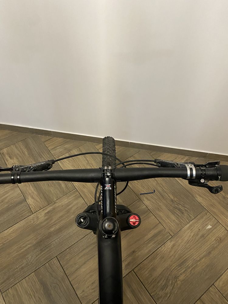 Specialized epic [xx1 garbaruk rock shox sram vytyv]