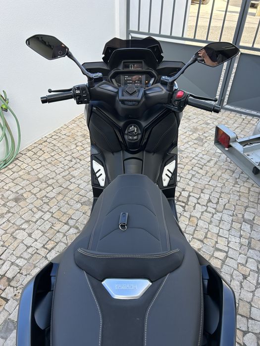 Yamaha Xmax 300 Tech Max 2024 - Garantia + 18 Meses