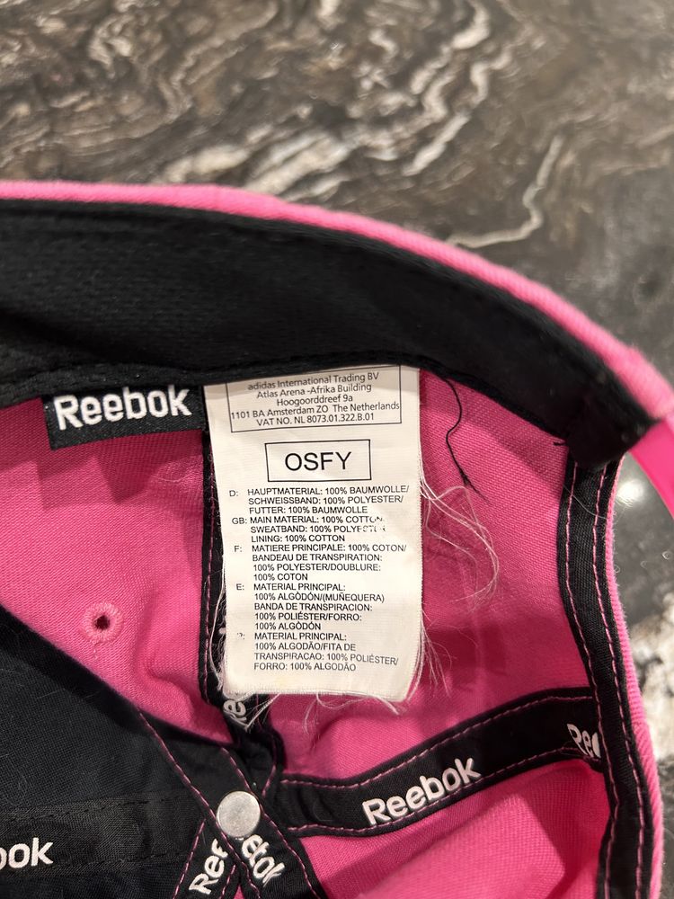 Różowa czapka z daszkiem Reebok damska cap pink