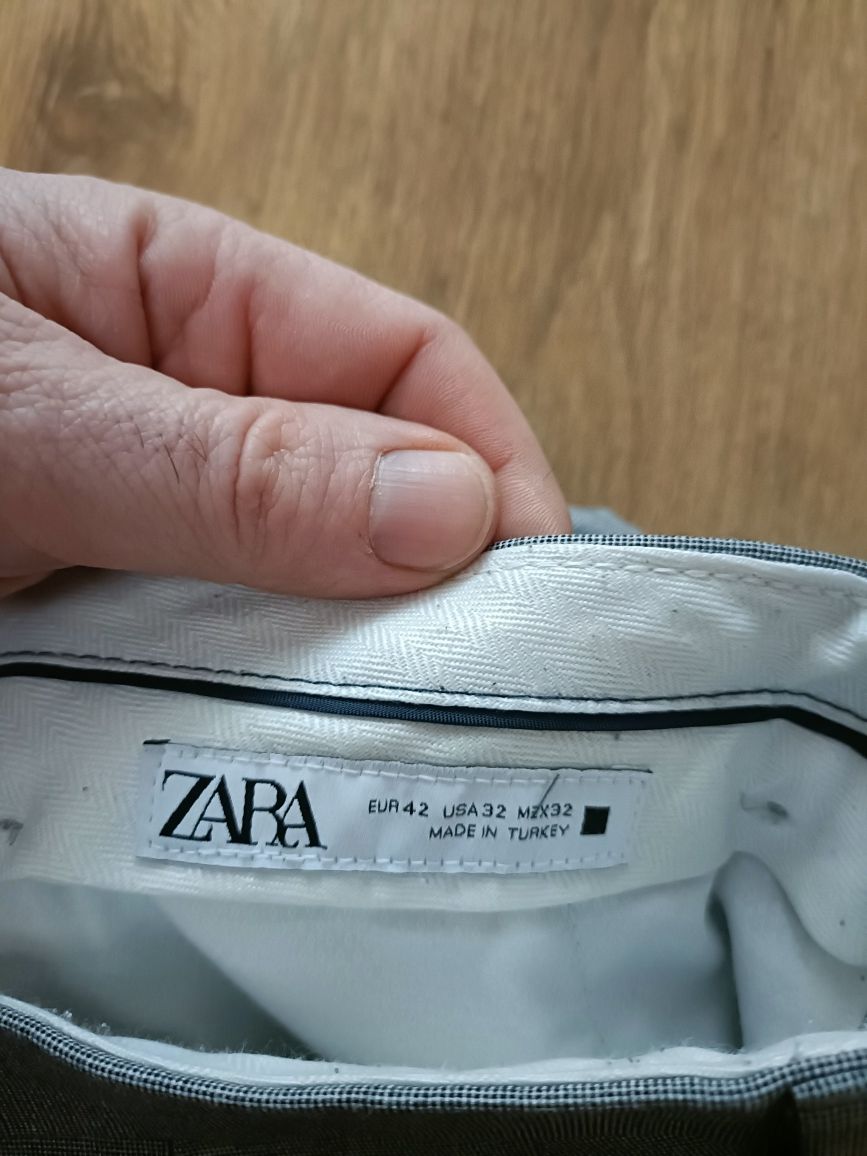 Spodnie Zara 42 męskie eleganckie M S