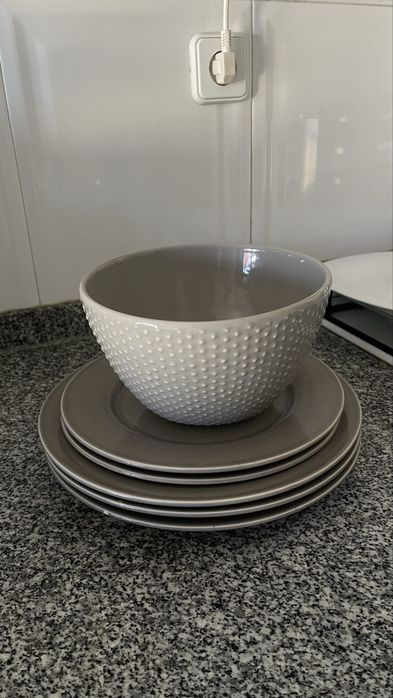 Conjunto de louça