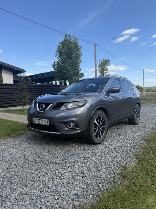 Продам NISAN X-TRAIL 2016р