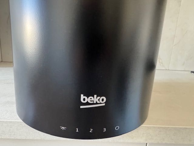 okap beko BHCI31322BBH