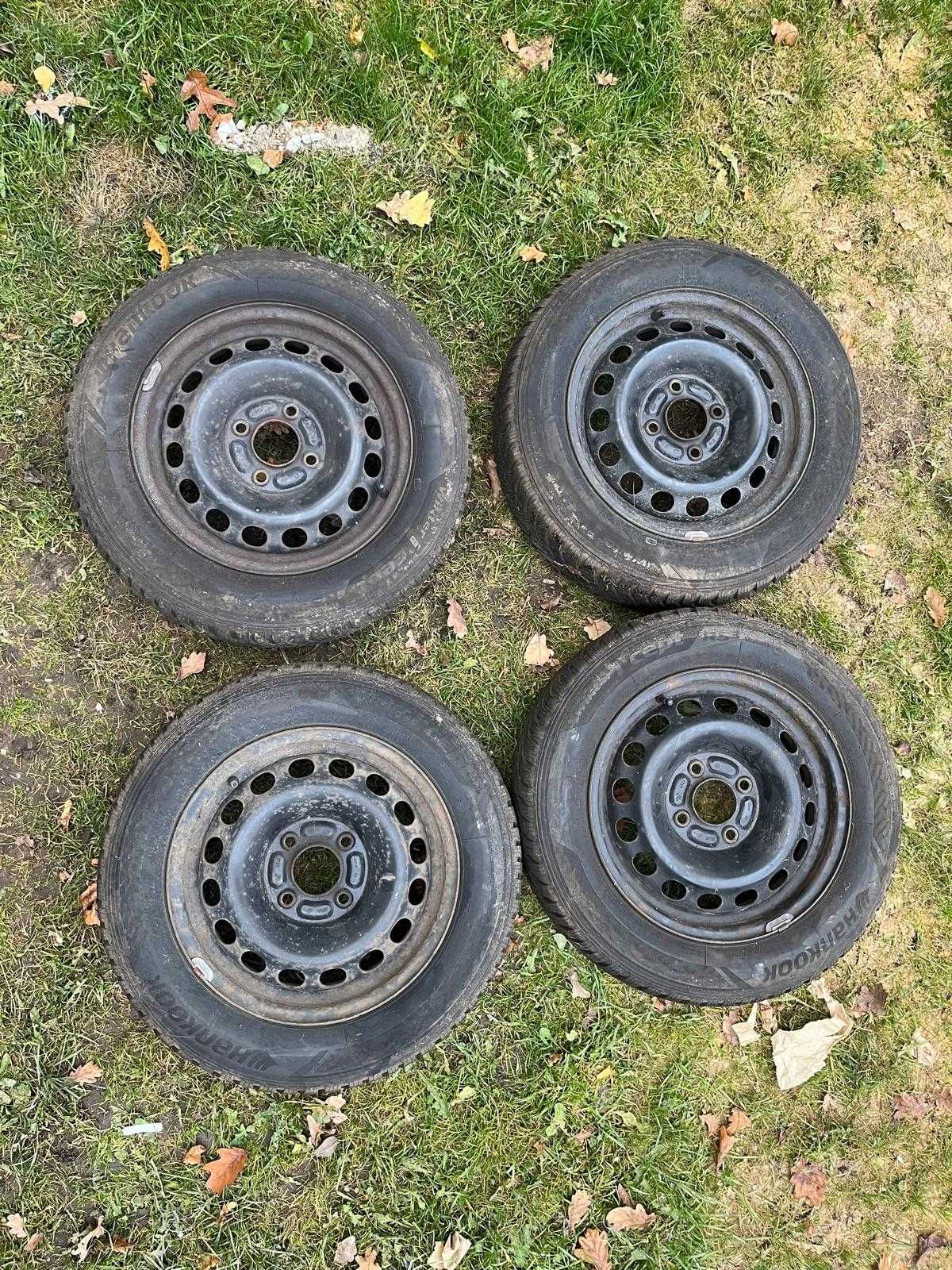 Sprzedam opony zimowe z felgami stalowymi Volvo V40 Hankook 185/65r15