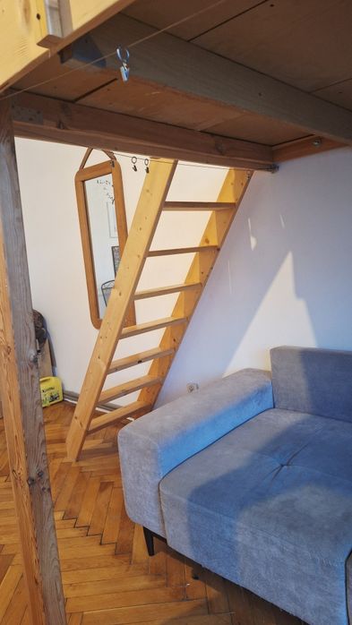 Schody drewniane. Schody młynarskie. Schody antresola.