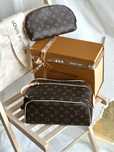 Косметичка Louis Vuitton