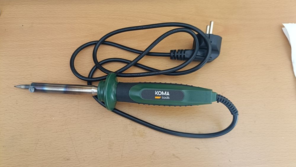 Máquina de solda + estanho