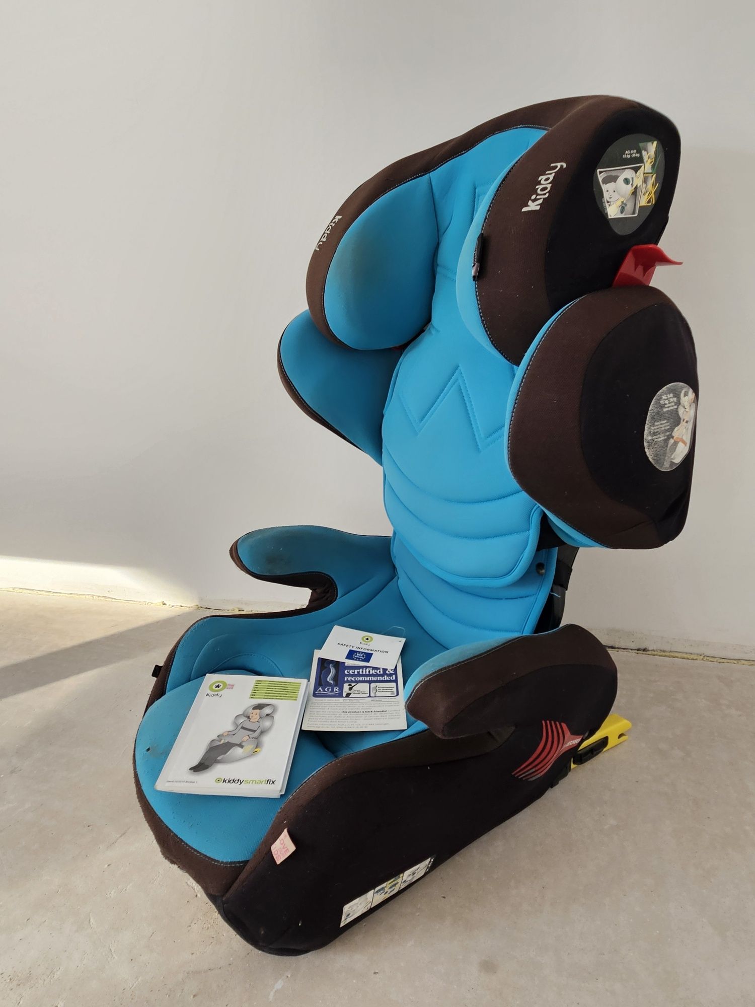 Fotelik Kiddy SmartFix 18-36 kg, z Isofix (niebieski)