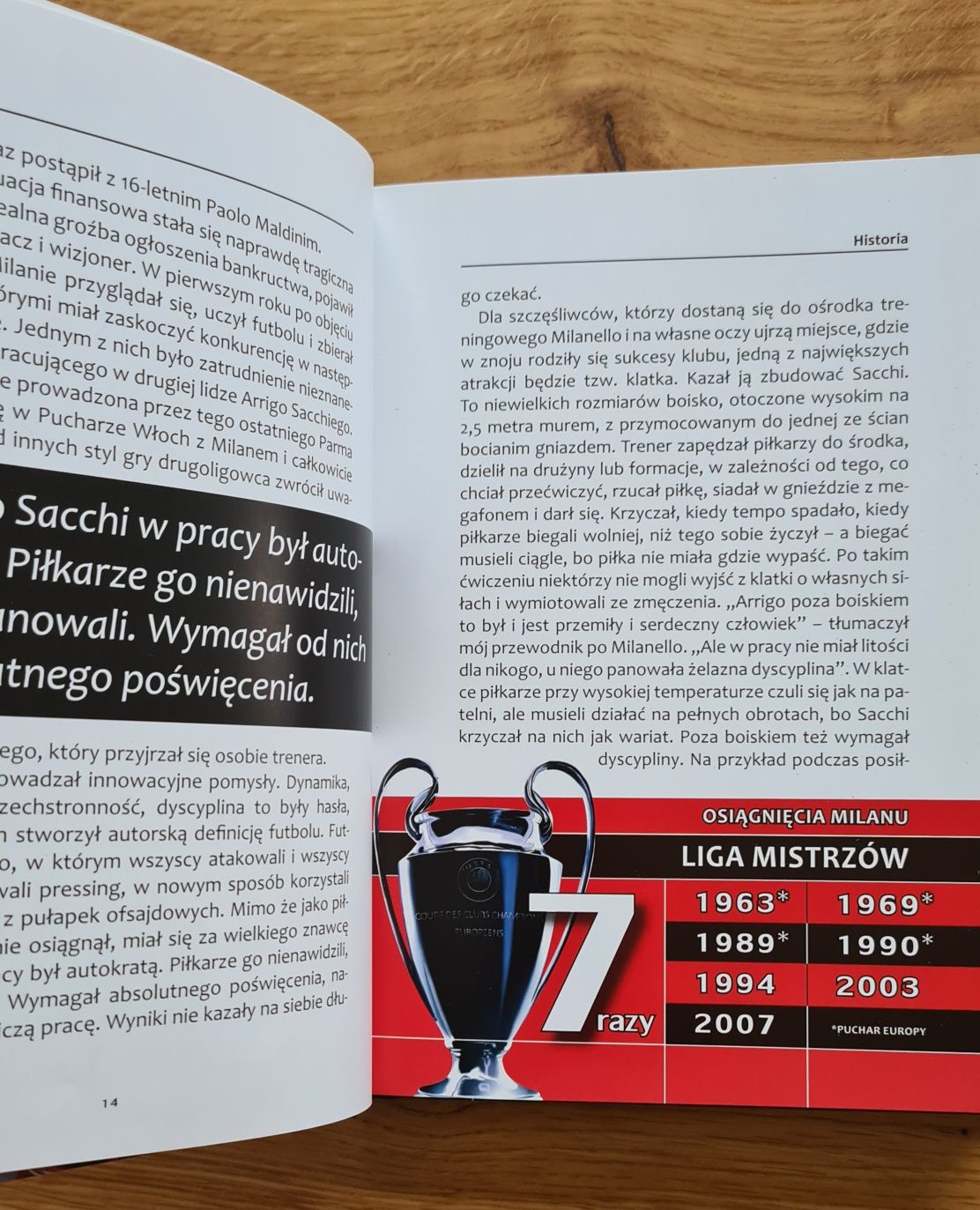 "AC Milan" z serii Giganci Futbolu Tomasz Lipiński