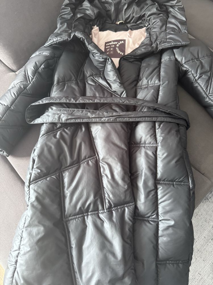 Продам дитячий пуховик