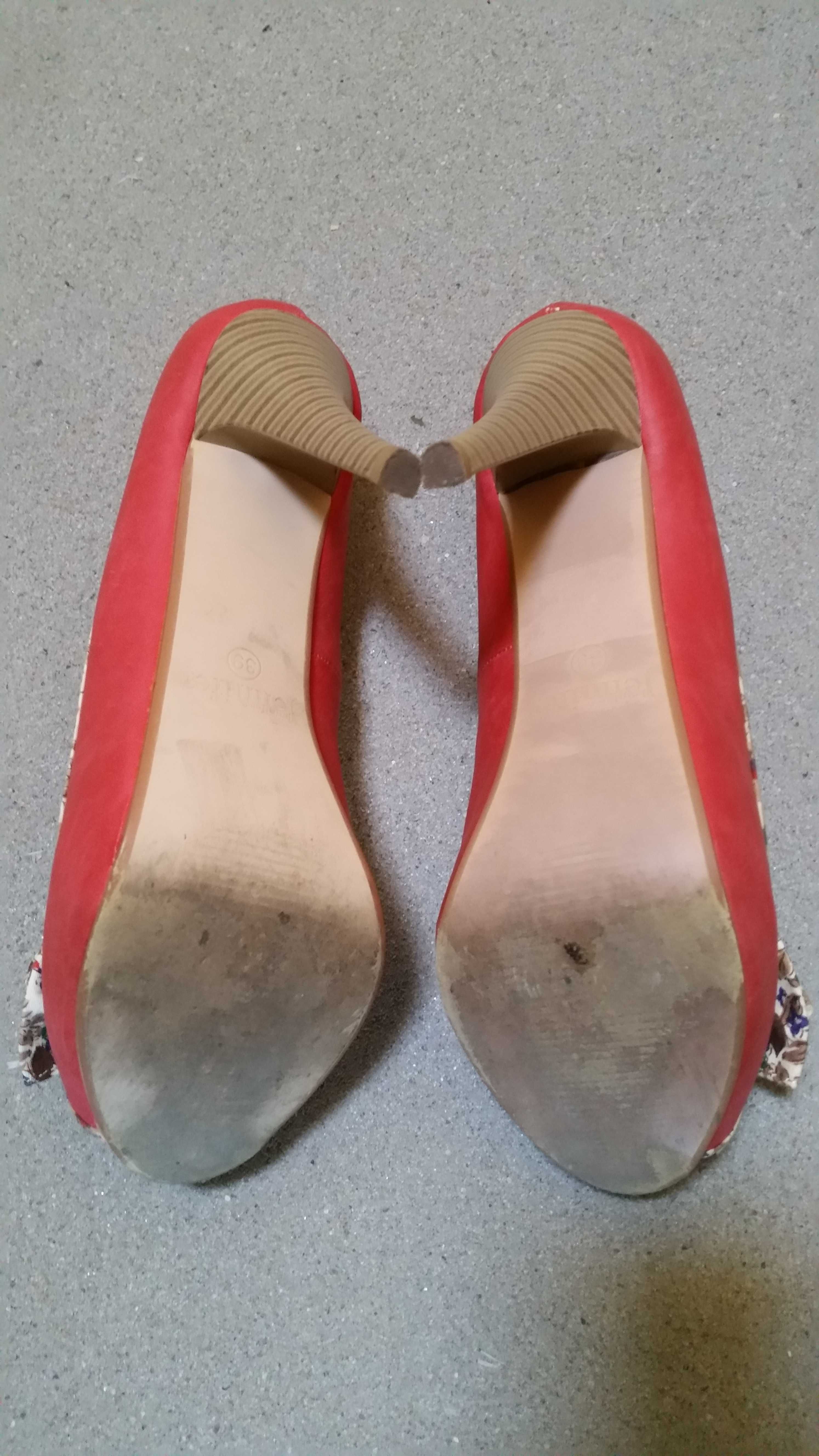 Szpilki buty czółenka koralowe czerwone Jennifer CCC 39 open toe