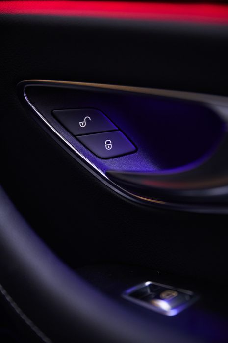 Mercedes-Benz E350. 2020р