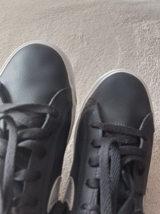Кросівки 40розмір.