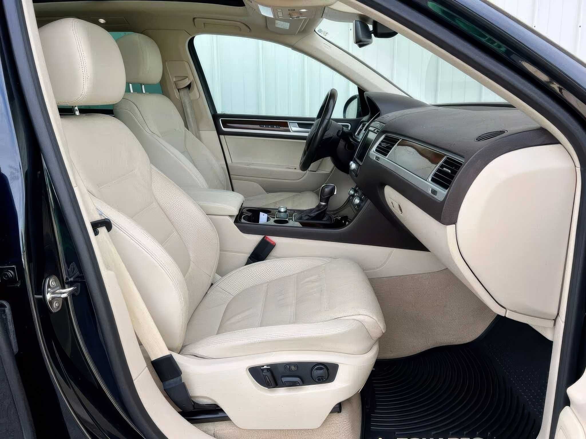 2016 Volkswagen Touareg TDI Lux