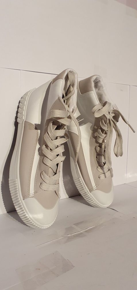 Buty nowe sportowe niemieckiej marki Bonprix rozmiar 40