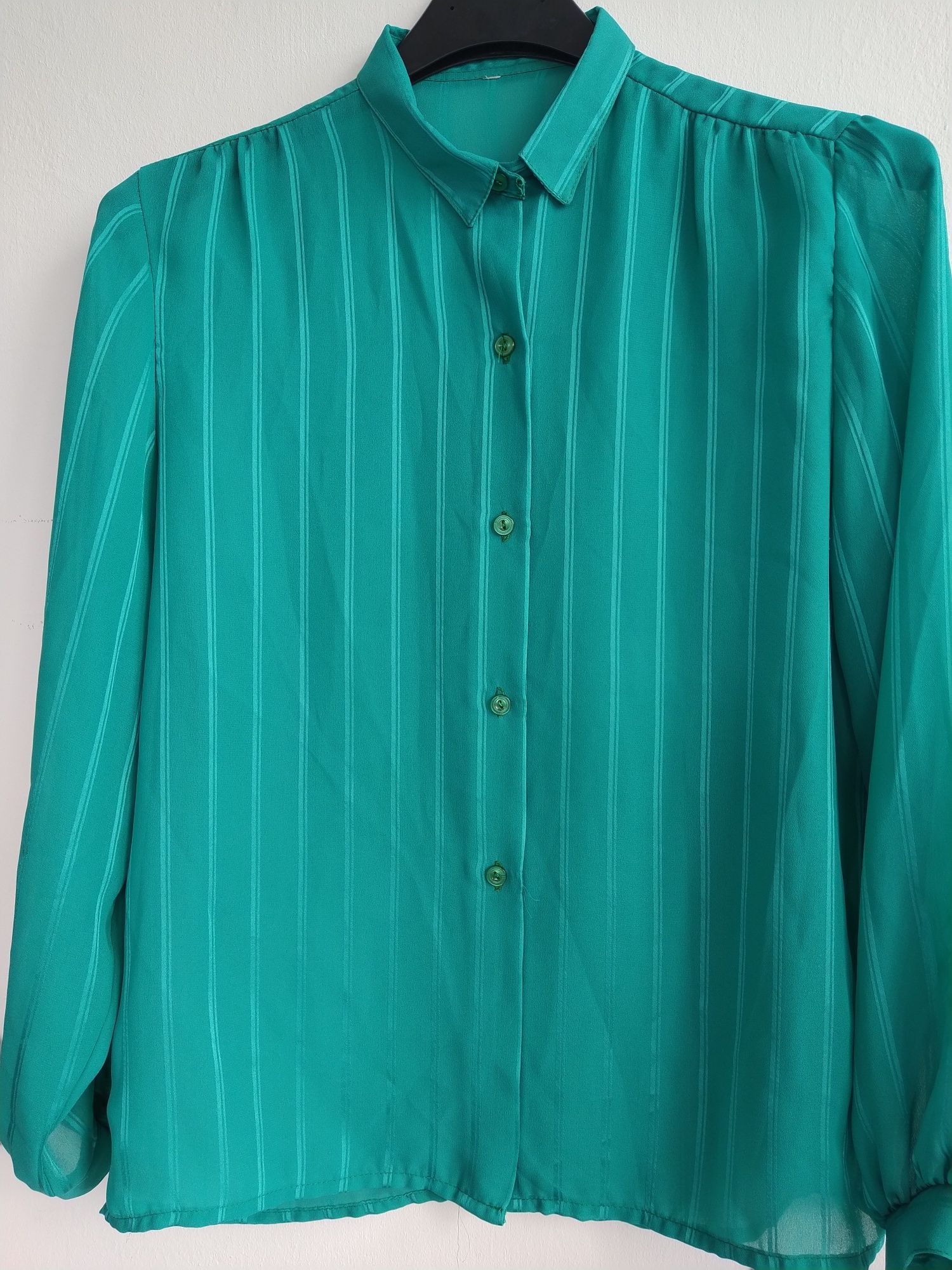 Blusa verde, riscas com brilho - Tamanho L/XL