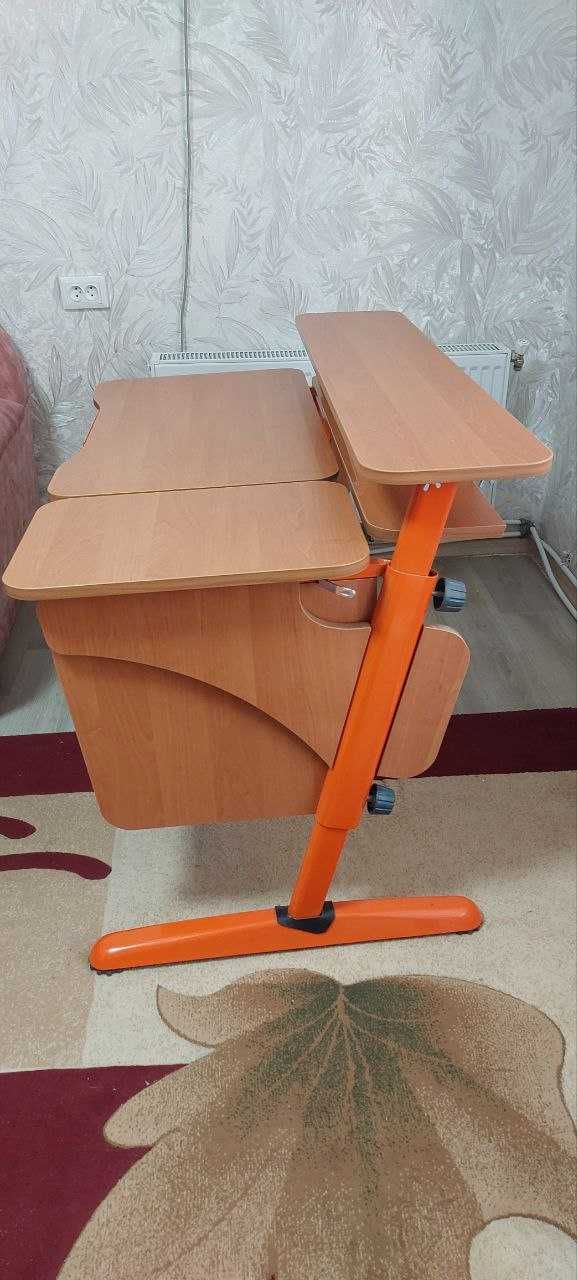Продам парту трансформер для школьника