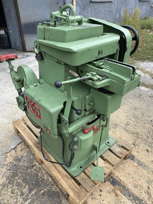 Круглопалковий фрезерний верстат, круглопалочний станок Cosma U9