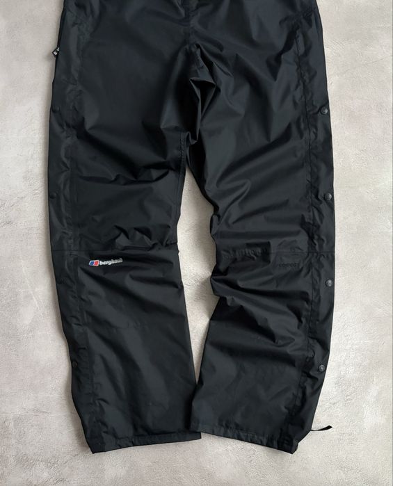 Berghaus Hydroshell
